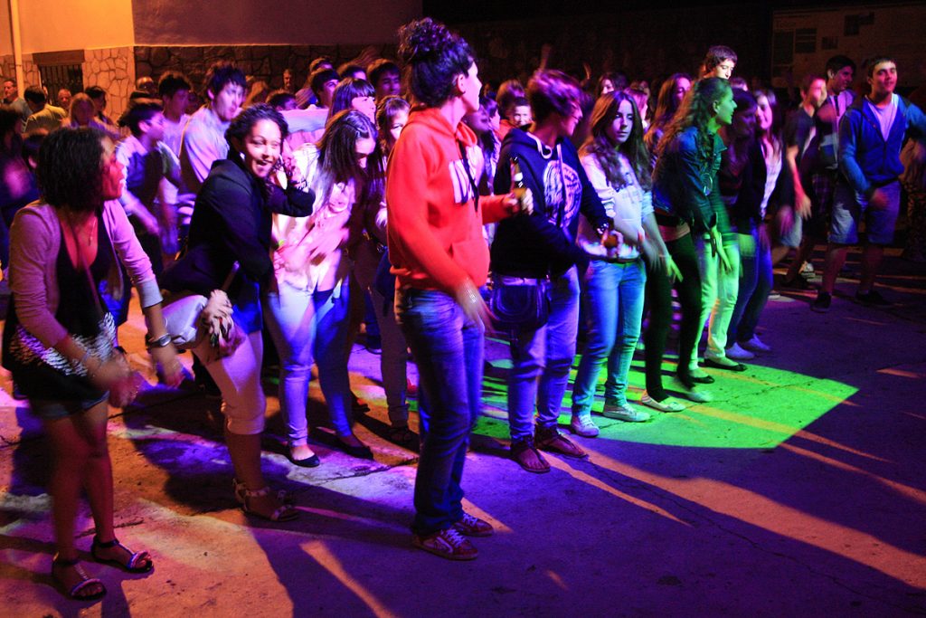 Fiestas en Tobía. Verbena en la plaza de Tobía