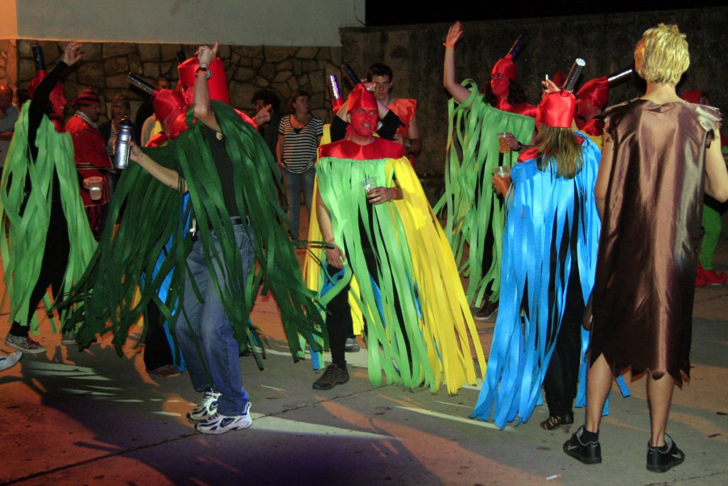 Fiestas en Tobía. Concurso de disfraces en Tobía